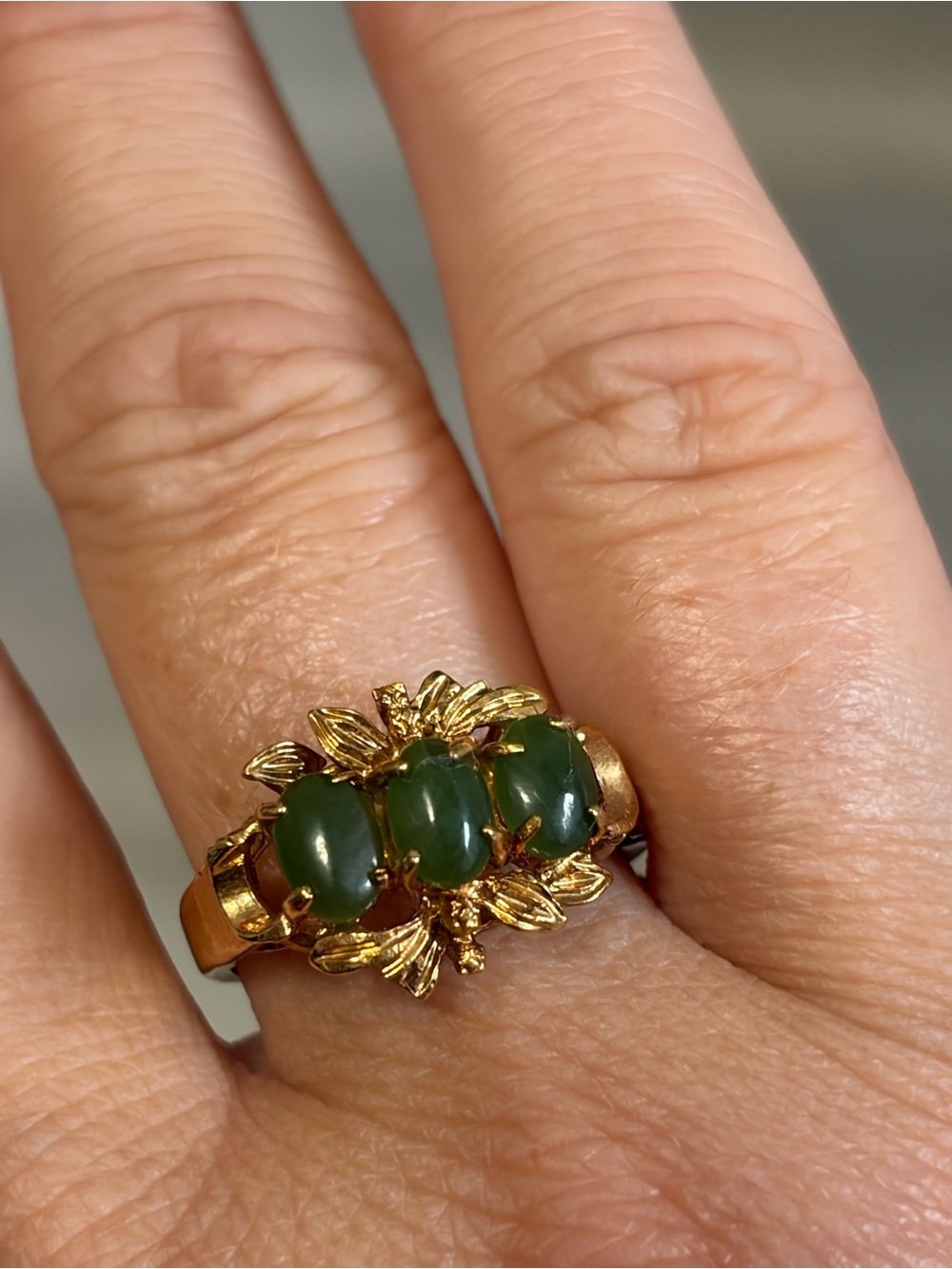 Gold Tone Ring with Green Stones - Three Cabochon Floral Design